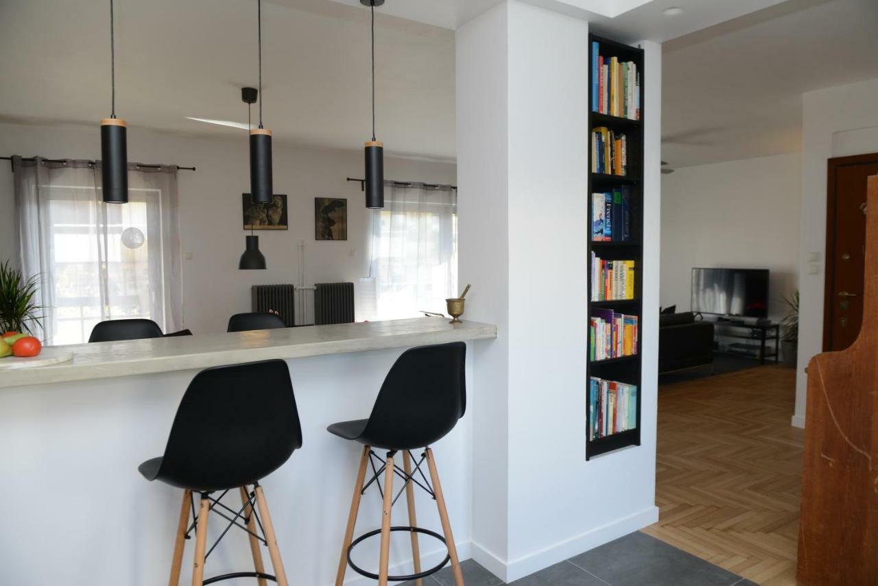 Boutique Apartment In Chalandri Atenas Exterior foto